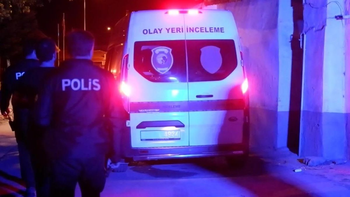 Yumurta pişirirken kendini yakan kadının oğlu: “Her tarafından ateş fışkırıyordu”