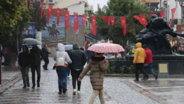 Edirne’de haftalar sonra yağmur yağışı başladı