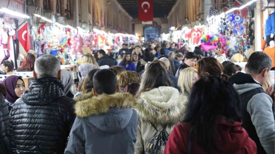 Bulgarlar, Edirne’de doyasıya alışverişin tadını çıkardı