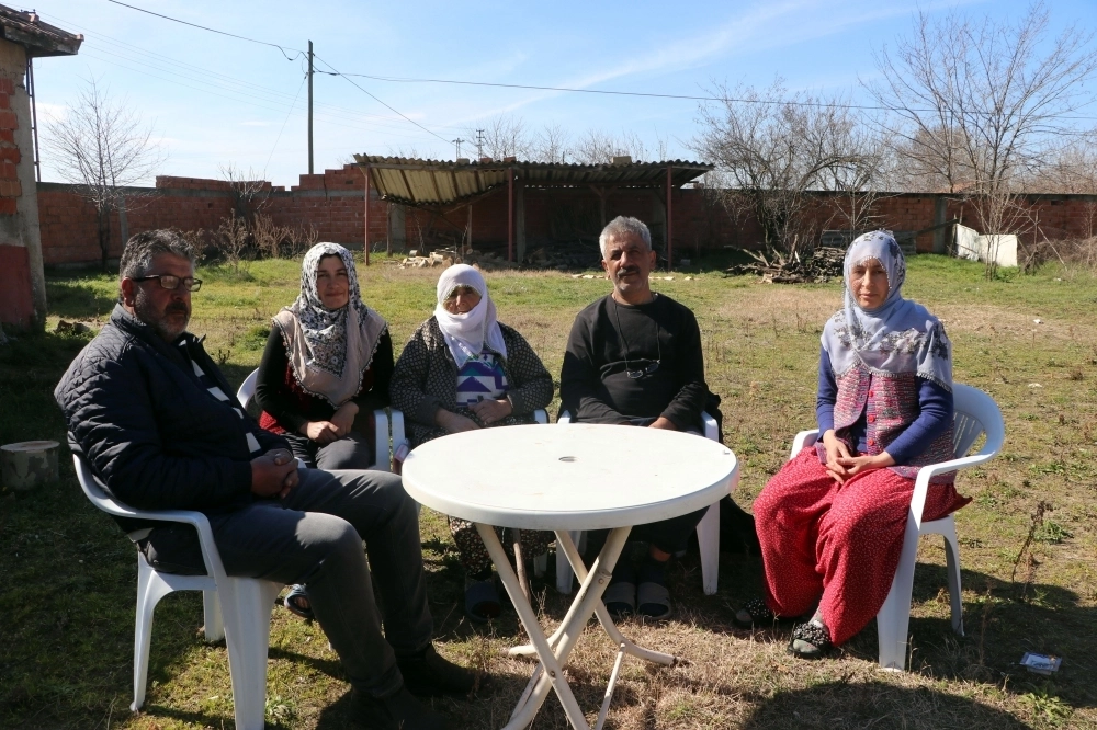 Edirne’de köylüler Malatya’dan gelen depremzede aileye kapılarını açtı