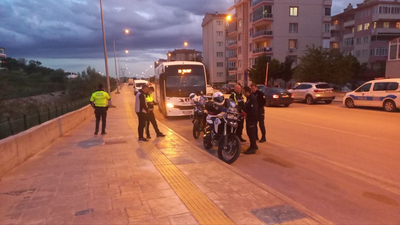 Edirne’de Alkollü Minibüs Şoförü Yakalandı